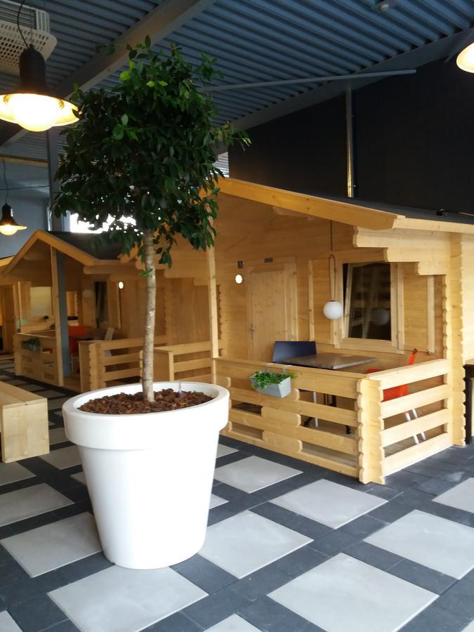 Lodgehotel De Lelie マックム エクステリア 写真